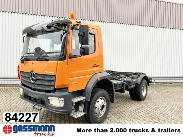 Mercedes-Benz Atego 1630 AK 4x4, 2x Nebenantrieb, Rechtslenker - Camion ampliroll: photos 1 Mercedes-Benz Atego 1630 AK 4x4, 2x Nebenantrieb, Rechtslenker - Camion ampliroll: photos 1