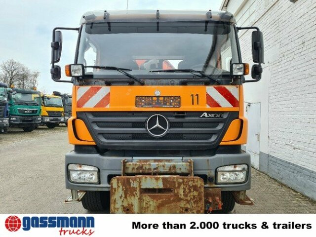 Camion benne, Camion grue Mercedes-Benz Axor 1828 AK 4x4, Winterdienstausstattung, Kran: photos 10 Camion benne, Camion grue Mercedes-Benz Axor 1828 AK 4x4, Winterdienstausstattung, Kran: photos 10