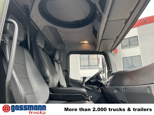 Mercedes-Benz Axor 1829 A 4x4, Ex-Bundeswehr - Camion plateau: photos 2 Mercedes-Benz Axor 1829 A 4x4, Ex-Bundeswehr - Camion plateau: photos 2