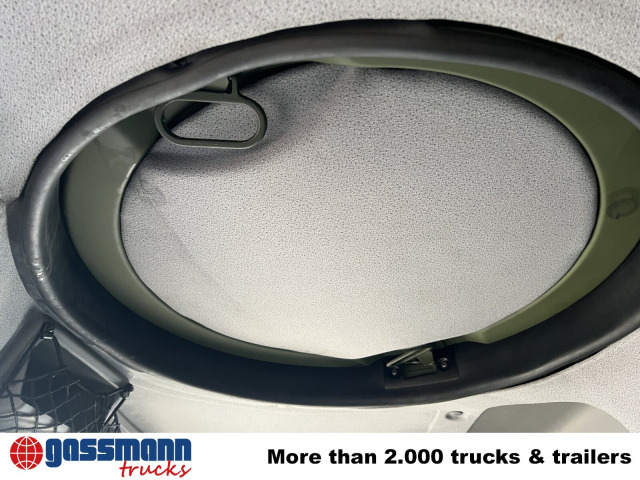 Mercedes-Benz Axor 1829 A 4x4, Ex-Bundeswehr - Camion plateau: photos 4 Mercedes-Benz Axor 1829 A 4x4, Ex-Bundeswehr - Camion plateau: photos 4