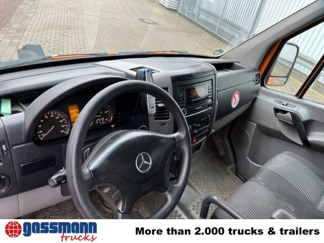 Mercedes-Benz Sprinter 515 CDI 4x2 - Fourgon utilitaire: photos 5 Mercedes-Benz Sprinter 515 CDI 4x2 - Fourgon utilitaire: photos 5