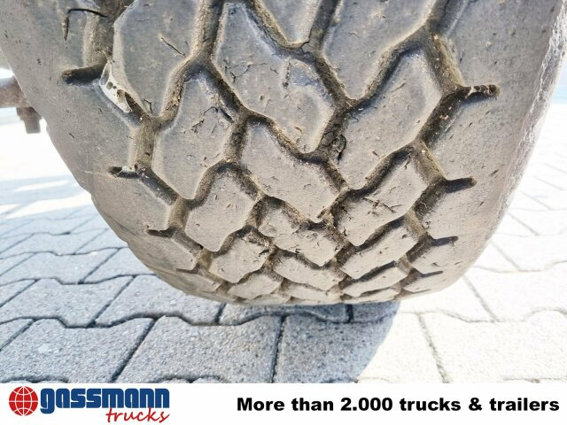 TANG Pritschenauflieger - Semi-remorque plateau: photos 5 TANG Pritschenauflieger - Semi-remorque plateau: photos 5