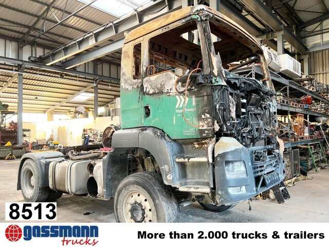 MAN TGS 18.480 4x4 BLS, VORDERACHSE, BRANDSCHADEN - Tracteur routier: photos 1 MAN TGS 18.480 4x4 BLS, VORDERACHSE, BRANDSCHADEN - Tracteur routier: photos 1