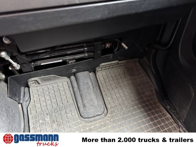 MAN TGX 18.360 4x2 BLS, Fahrschulausstattung - Tracteur routier: photos 3 MAN TGX 18.360 4x2 BLS, Fahrschulausstattung - Tracteur routier: photos 3