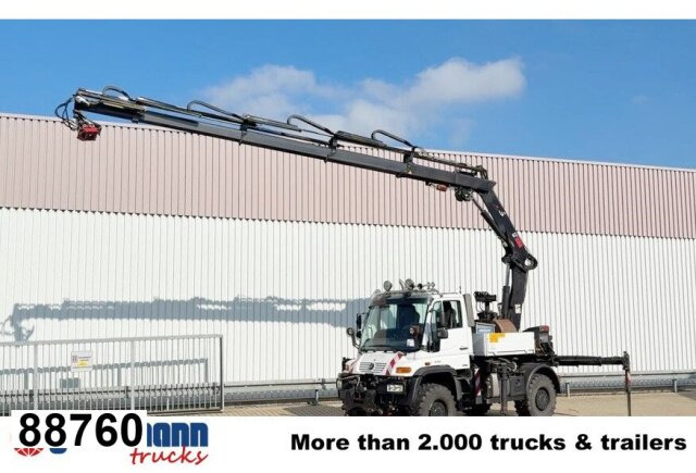 Unimog U400 4x4, Frontzapfwelle, Heckkran Hiab XS - Camion plateau, Camion grue: photos 1 Unimog U400 4x4, Frontzapfwelle, Heckkran Hiab XS - Camion plateau, Camion grue: photos 1