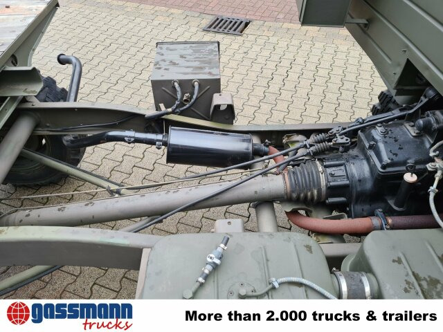 Unimog 404 4x4 S Cabrio, Benziner - Véhicule de voirie/ Spécial: photos 4 Unimog 404 4x4 S Cabrio, Benziner - Véhicule de voirie/ Spécial: photos 4