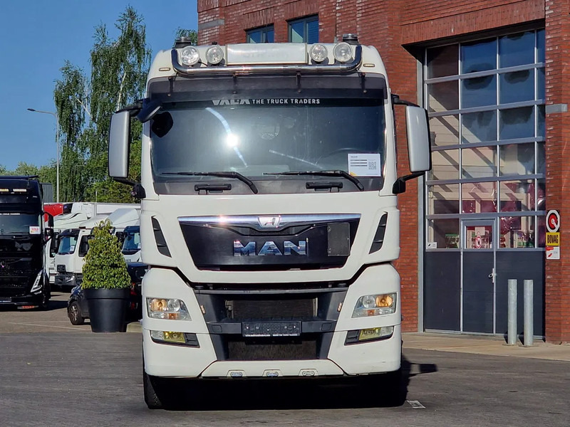 MAN TGX 32.560 8x4*4 - Cable system - Retarder - Euro 6 - Steering axle - - Camion - système de câble: photos 2 MAN TGX 32.560 8x4*4 - Cable system - Retarder - Euro 6 - Steering axle - - Camion - système de câble: photos 2