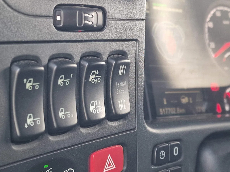 Camion grue Scania G450 6x2*4 - HMF 2620 K5 Crane with remote - Retarder - Steering axle: photos 20 Camion grue Scania G450 6x2*4 - HMF 2620 K5 Crane with remote - Retarder - Steering axle: photos 20