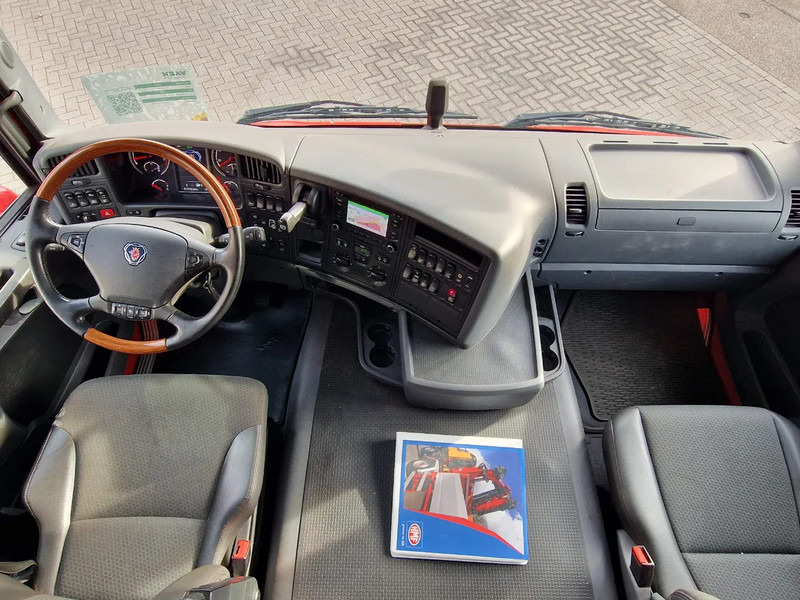 Camion grue Scania G450 6x2*4 - HMF 2620 K5 Crane with remote - Retarder - Steering axle: photos 13 Camion grue Scania G450 6x2*4 - HMF 2620 K5 Crane with remote - Retarder - Steering axle: photos 13