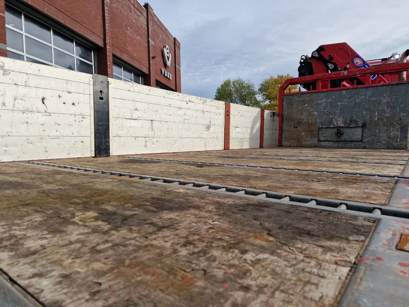 Camion grue Scania G450 6x2*4 - HMF 2620 K5 Crane with remote - Retarder - Steering axle: photos 16 Camion grue Scania G450 6x2*4 - HMF 2620 K5 Crane with remote - Retarder - Steering axle: photos 16