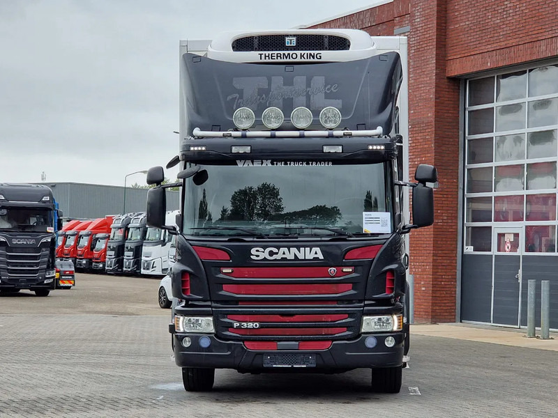 Scania P320 6x2*4 - Thermoking T-1200 R Frigo - Zepro Loadlift - Euro 6 - Steering axle - Full air - Camion isothermique: photos 2 Scania P320 6x2*4 - Thermoking T-1200 R Frigo - Zepro Loadlift - Euro 6 - Steering axle - Full air - Camion isothermique: photos 2