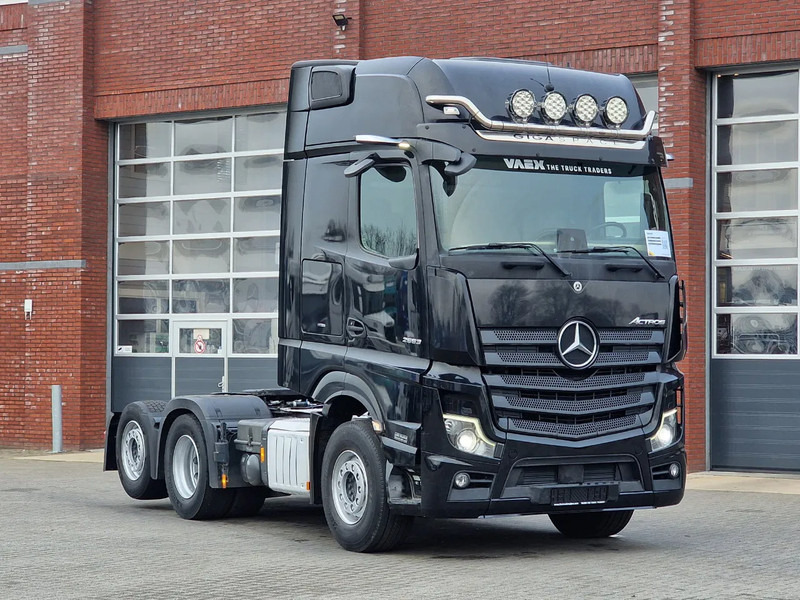 Mercedes-Benz Actros 2553 Gigaspace 6x2 - Retarder - Full air - 3.25 WB - Mirror cam - Tracteur routier: photos 1 Mercedes-Benz Actros 2553 Gigaspace 6x2 - Retarder - Full air - 3.25 WB - Mirror cam - Tracteur routier: photos 1