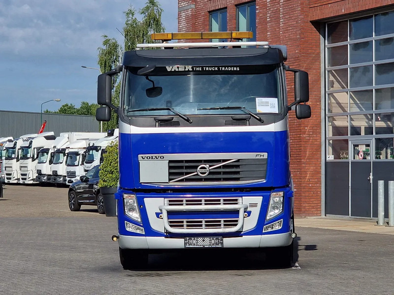 Volvo FH 13.520 Low roof 6x2 - Retarder - Steel/air - PTO/Hydraulic - I shift - - Tracteur routier: photos 2 Volvo FH 13.520 Low roof 6x2 - Retarder - Steel/air - PTO/Hydraulic - I shift - - Tracteur routier: photos 2