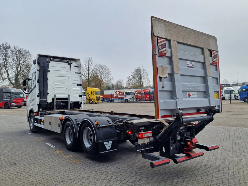 Volvo FH 13.500 Globetrotter XL 6x2 - BDF - Loadlift - I Save - Full air - Navi - Camion porte-conteneur/ Caisse mobile: photos 5 Volvo FH 13.500 Globetrotter XL 6x2 - BDF - Loadlift - I Save - Full air - Navi - Camion porte-conteneur/ Caisse mobile: photos 5