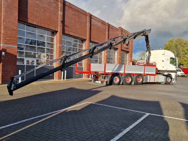 Volvo FH 13.540 8x4*4 - HMF2620 K6 Crane 2017 with remote - Retarder - HUB reduction - Camion grue: photos 5 Volvo FH 13.540 8x4*4 - HMF2620 K6 Crane 2017 with remote - Retarder - HUB reduction - Camion grue: photos 5