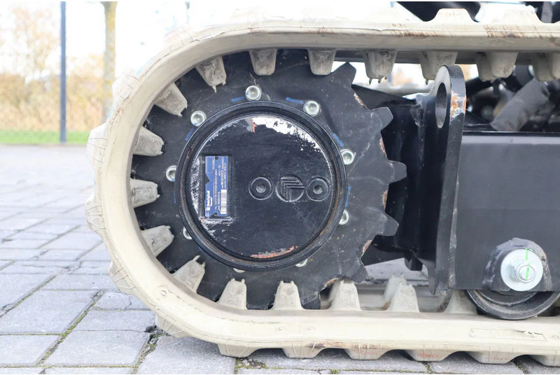 Chargeuse sur chenilles Almac MULTILOADER ML 3.0 BL ELC | HOEFLON TC1 | 3 TON | TRACKED CARRIER: photos 16