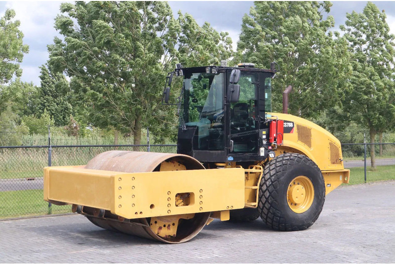 Caterpillar CS78B | TRIMBLE GPS | GOOD CONDITION - Compacteur: photos 2 Caterpillar CS78B | TRIMBLE GPS | GOOD CONDITION - Compacteur: photos 2
