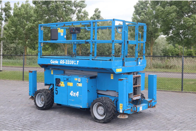 Genie GS-3369 RT | 12 METER | 454 kg - Nacelle ciseaux: photos 2 Genie GS-3369 RT | 12 METER | 454 kg - Nacelle ciseaux: photos 2