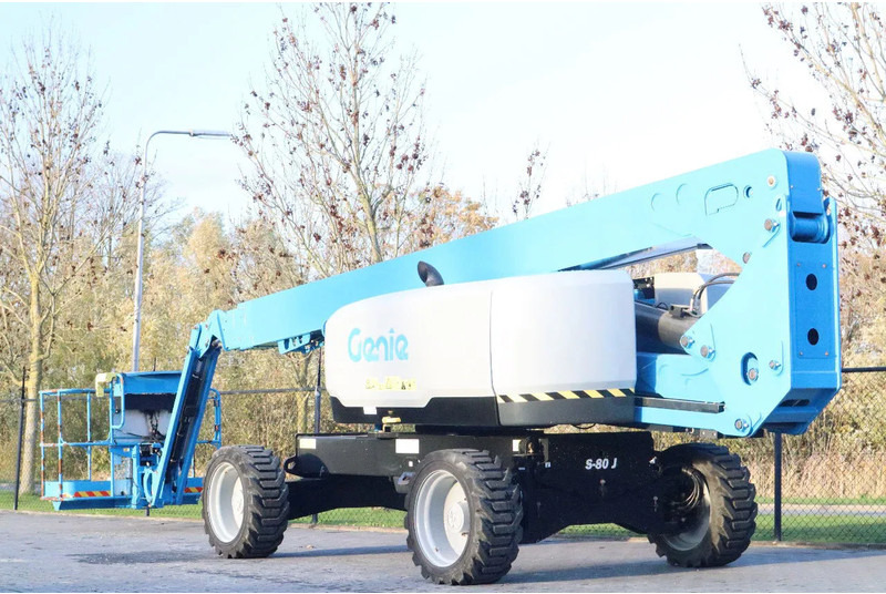 Genie S-80 J | 26.5 METER | 300 KG | LOW HOURS - Nacelle articulée: photos 3 Genie S-80 J | 26.5 METER | 300 KG | LOW HOURS - Nacelle articulée: photos 3