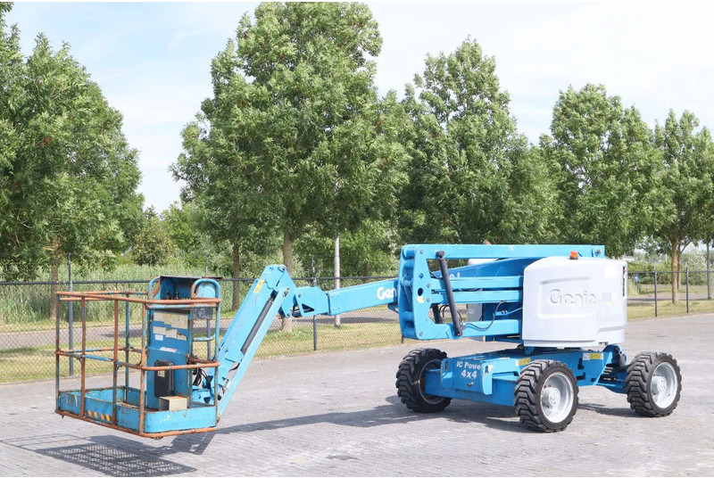 Genie Z51/J | 17.6 METER | GOOD CONDITION - Nacelle articulée: photos 2 Genie Z51/J | 17.6 METER | GOOD CONDITION - Nacelle articulée: photos 2