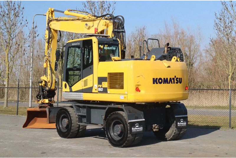 Komatsu PW160-11 | ENGCON TILTROTATOR | BUCKET | TRAILER HYDR. - Pelle sur pneus: photos 3 Komatsu PW160-11 | ENGCON TILTROTATOR | BUCKET | TRAILER HYDR. - Pelle sur pneus: photos 3