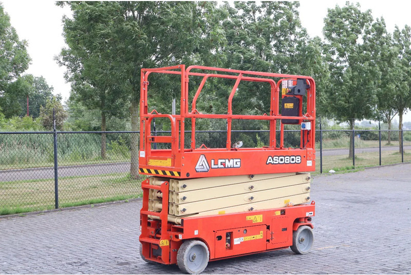 LGMG AS0808 | 10 METER | 230 KG | GS-2646 | 2646ES - Nacelle ciseaux: photos 5 LGMG AS0808 | 10 METER | 230 KG | GS-2646 | 2646ES - Nacelle ciseaux: photos 5
