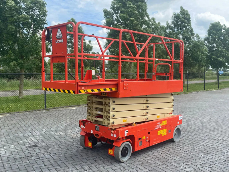 LGMG AS1012E | 12 METER | 320 KG | GS-3232 | ES 3246 - Nacelle ciseaux: photos 5 LGMG AS1012E | 12 METER | 320 KG | GS-3232 | ES 3246 - Nacelle ciseaux: photos 5
