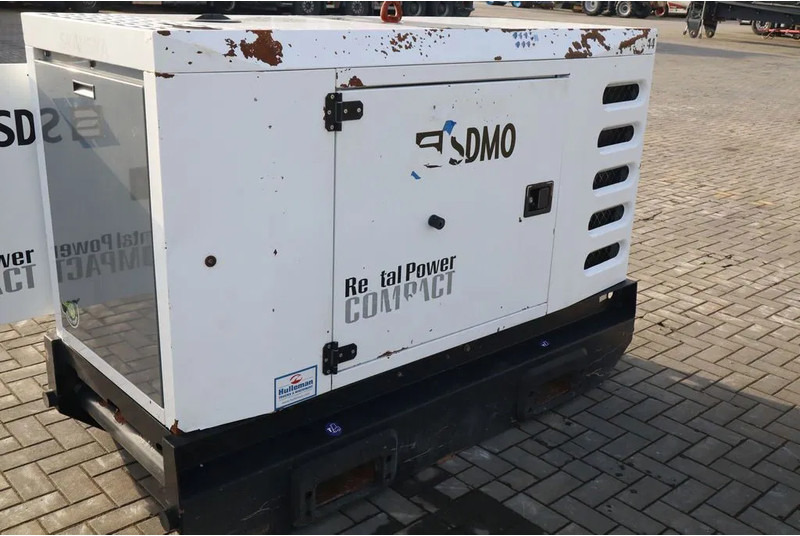 SDMO R44C3 | 44 KVA | GOOD WORKING - Groupe électrogène: photos 5 SDMO R44C3 | 44 KVA | GOOD WORKING - Groupe électrogène: photos 5