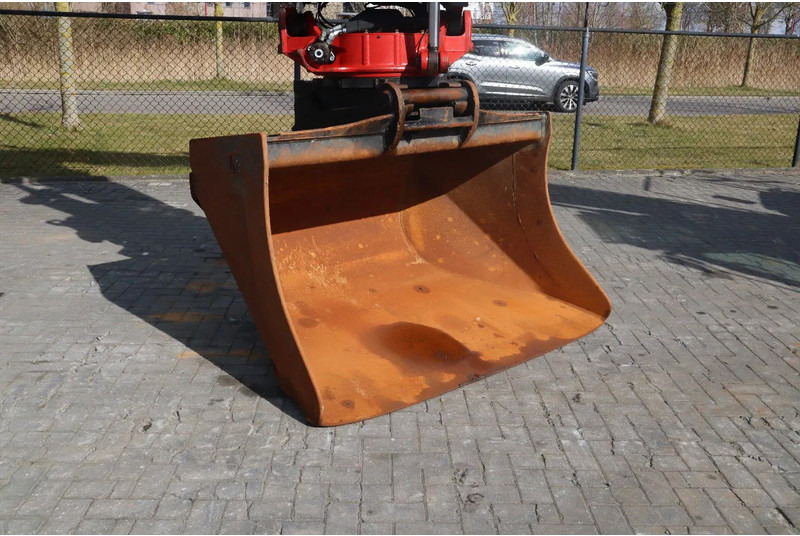 Pelle sur chenille Volvo EC250EL | EC 250 EL | ROTOTILT | BUCKET: photos 9