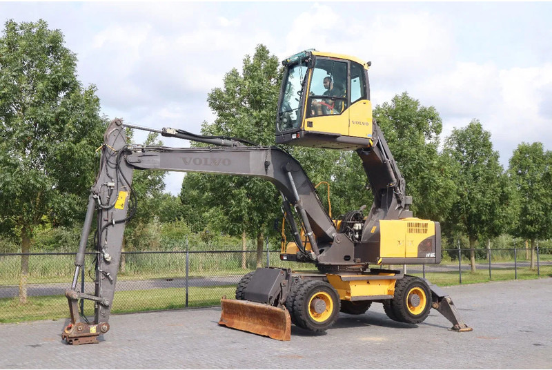 Volvo EW160 C | QUICK COUPLER | ELEVATING CABIN | UMSCHLAG - Pelle sur pneus: photos 2 Volvo EW160 C | QUICK COUPLER | ELEVATING CABIN | UMSCHLAG - Pelle sur pneus: photos 2