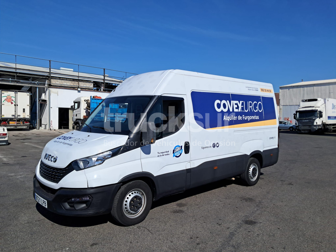 IVECO 35S14 12M3 - Fourgon grand volume: photos 1 IVECO 35S14 12M3 - Fourgon grand volume: photos 1