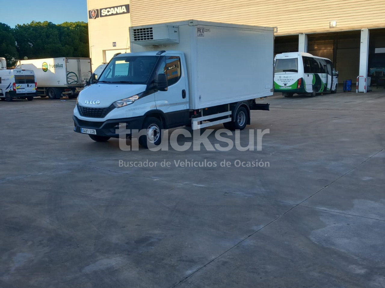 IVECO DAILY 72C16 FRC THK - Camion fourgon: photos 2 IVECO DAILY 72C16 FRC THK - Camion fourgon: photos 2