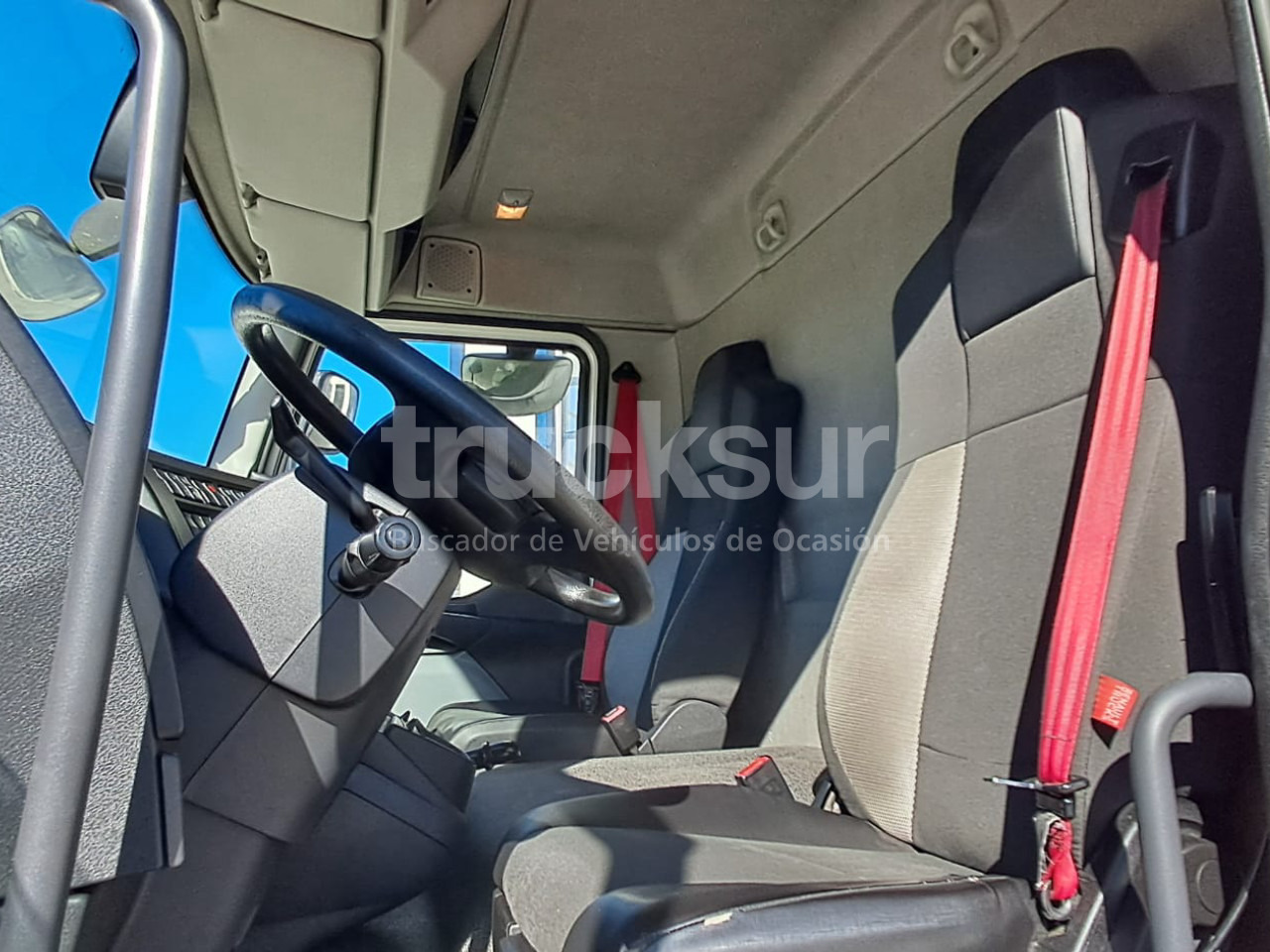 Camion frigorifique RENAULT D13.240: photos 20