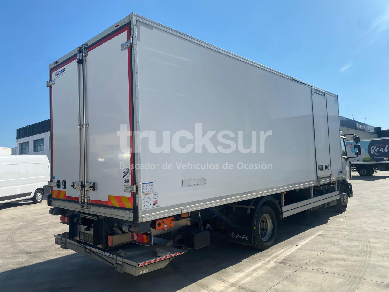 RENAULT D240.13 - Camion frigorifique: photos 3 RENAULT D240.13 - Camion frigorifique: photos 3