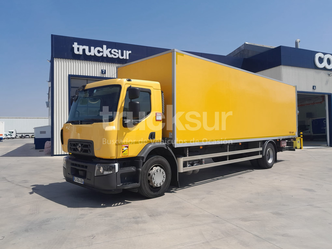 RENAULT D280.18 21P - Camion fourgon: photos 1 RENAULT D280.18 21P - Camion fourgon: photos 1