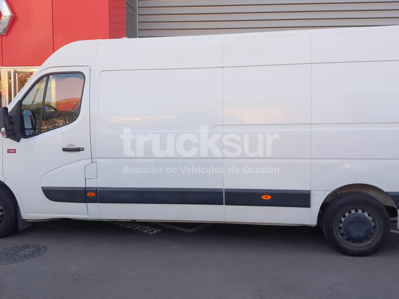RENAULT MASTER 130.35 L3H2 E6 - Fourgon grand volume: photos 4 RENAULT MASTER 130.35 L3H2 E6 - Fourgon grand volume: photos 4