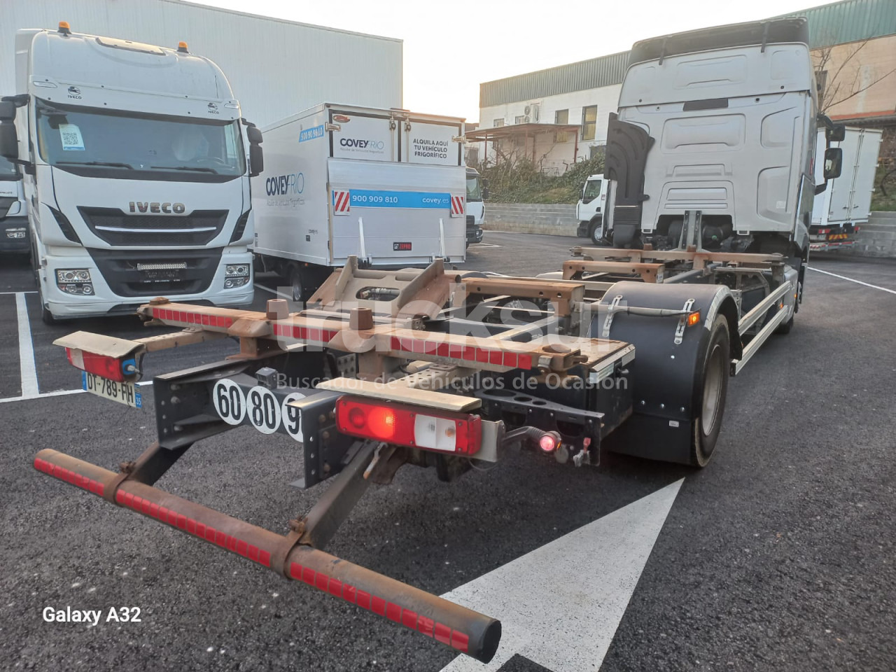 RENAULT T430 - Camion porte-conteneur/ Caisse mobile: photos 3 RENAULT T430 - Camion porte-conteneur/ Caisse mobile: photos 3