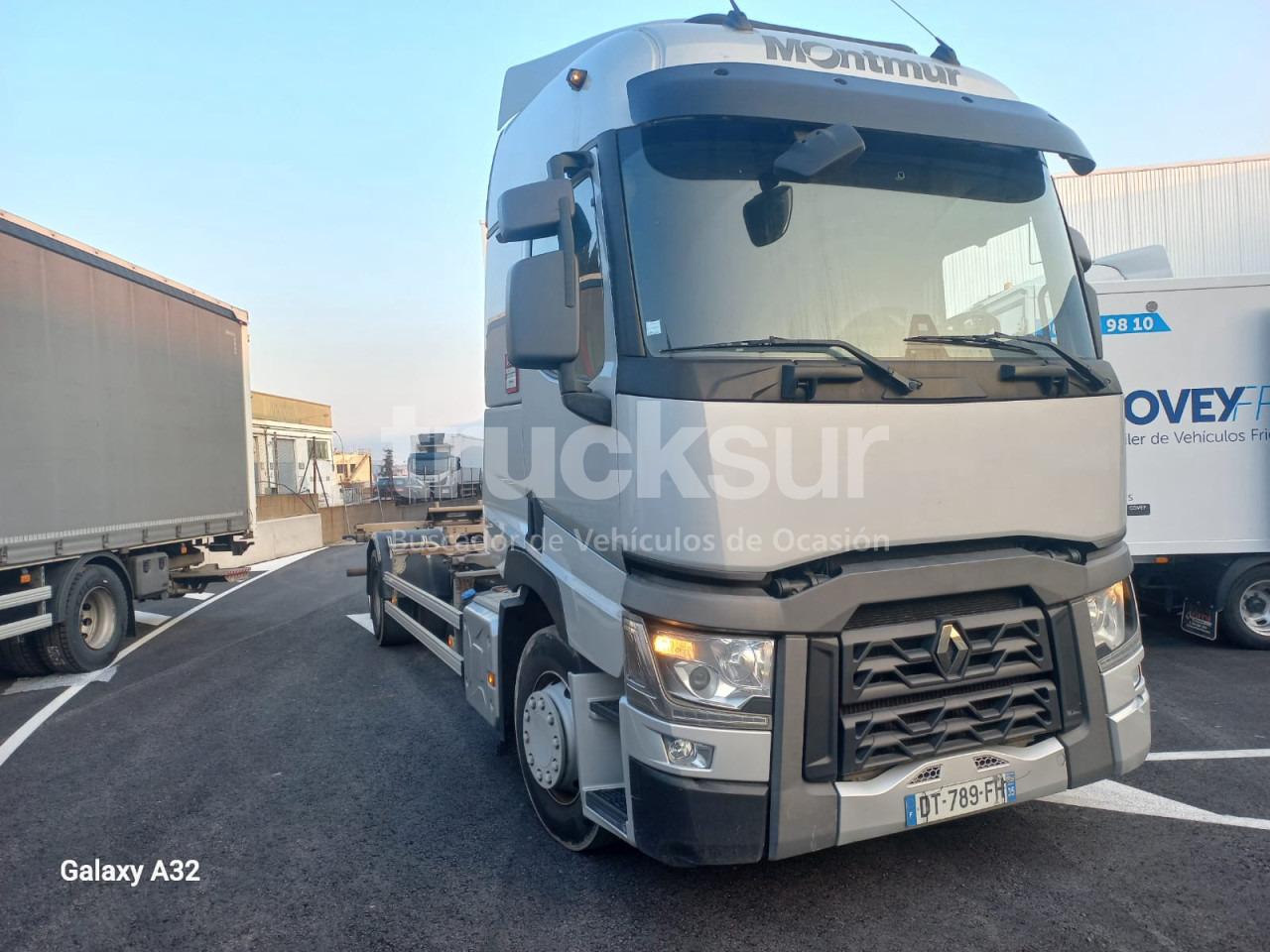 RENAULT T430 - Camion porte-conteneur/ Caisse mobile: photos 2 RENAULT T430 - Camion porte-conteneur/ Caisse mobile: photos 2