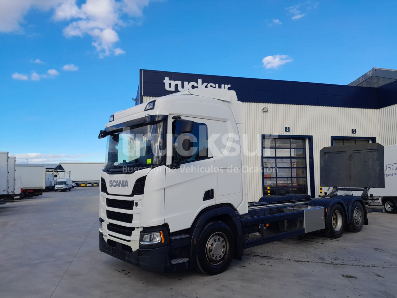SCANIA R450.26 ejes 6x2*4 - Châssis cabine: photos 1 SCANIA R450.26 ejes 6x2*4 - Châssis cabine: photos 1