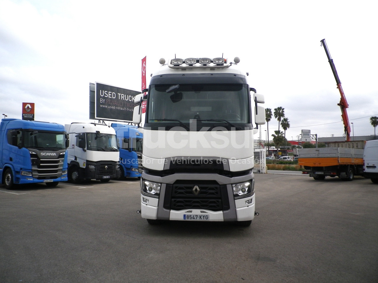 RENAULT T520 HIGH SLEEPER CAB - Tracteur routier: photos 3 RENAULT T520 HIGH SLEEPER CAB - Tracteur routier: photos 3