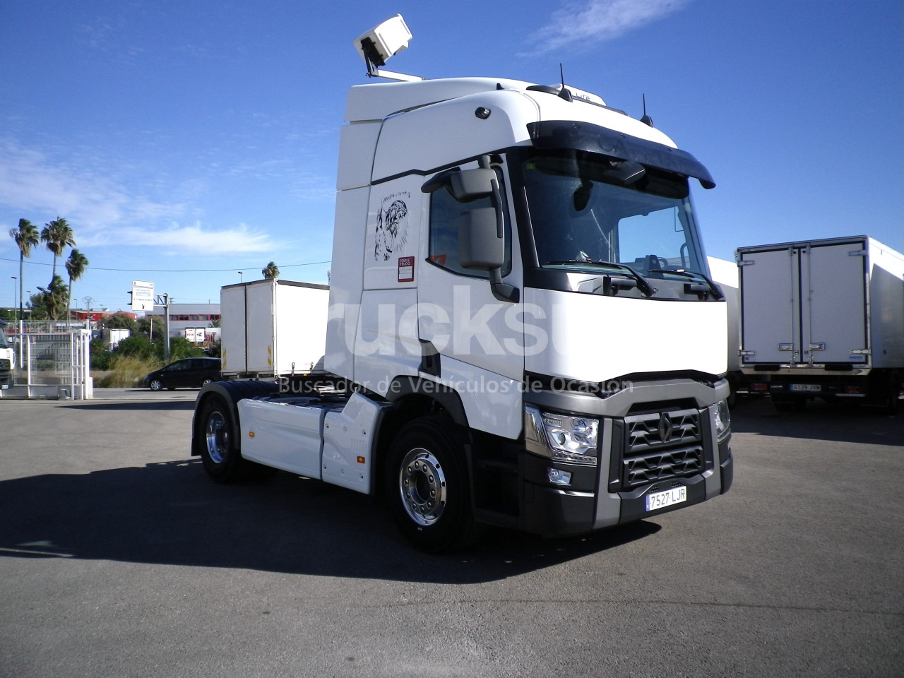 RENAULT T520 SLEEPER CAB ADR - Tracteur routier: photos 2 RENAULT T520 SLEEPER CAB ADR - Tracteur routier: photos 2
