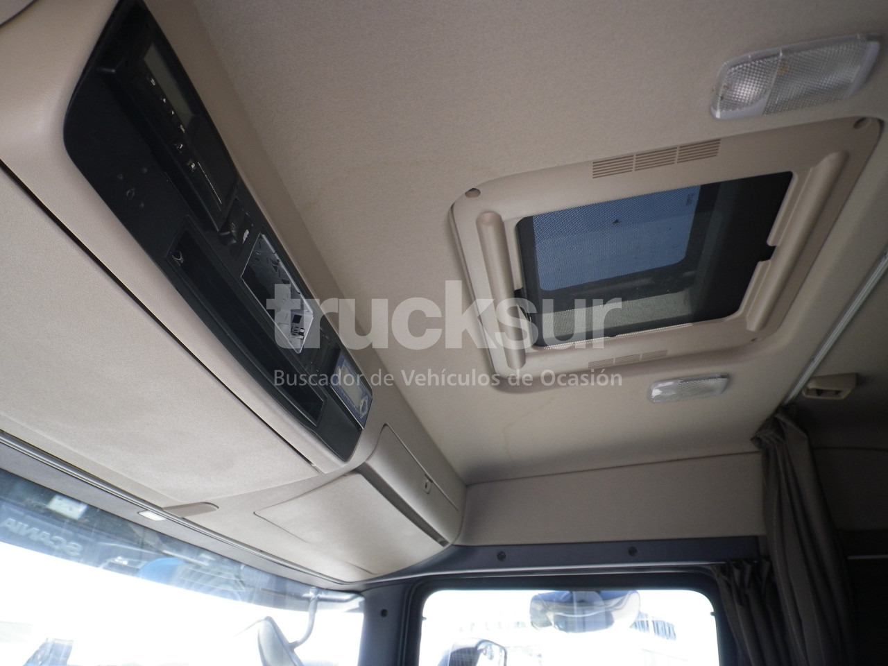 Tracteur routier SCANIA R490: photos 12 Tracteur routier SCANIA R490: photos 12