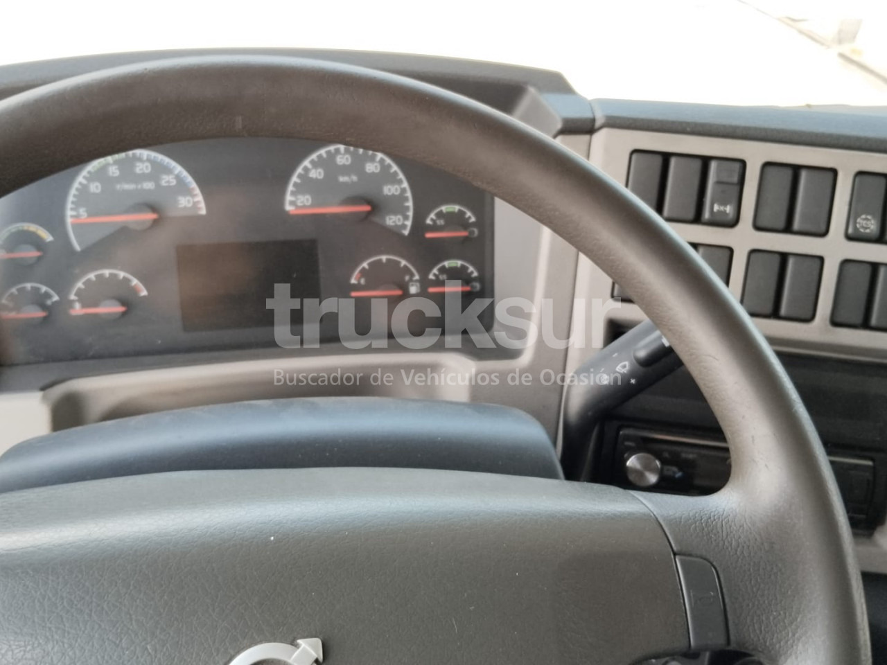 VOLVO FL290 - Camion frigorifique: photos 5 VOLVO FL290 - Camion frigorifique: photos 5