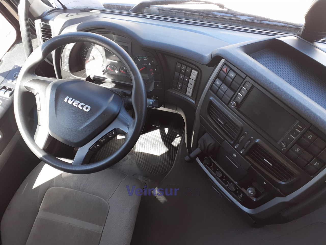 IVECO AS440T/P - Tracteur routier: photos 5 IVECO AS440T/P - Tracteur routier: photos 5