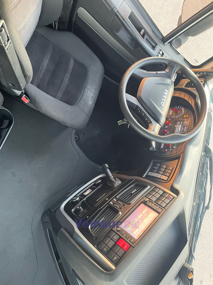 IVECO AT440S45T/P - Tracteur routier: photos 5 IVECO AT440S45T/P - Tracteur routier: photos 5