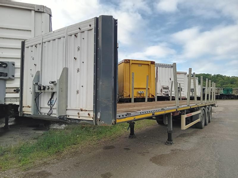 Kässbohrer - Semi-remorque plateau: photos 1 Kässbohrer - Semi-remorque plateau: photos 1