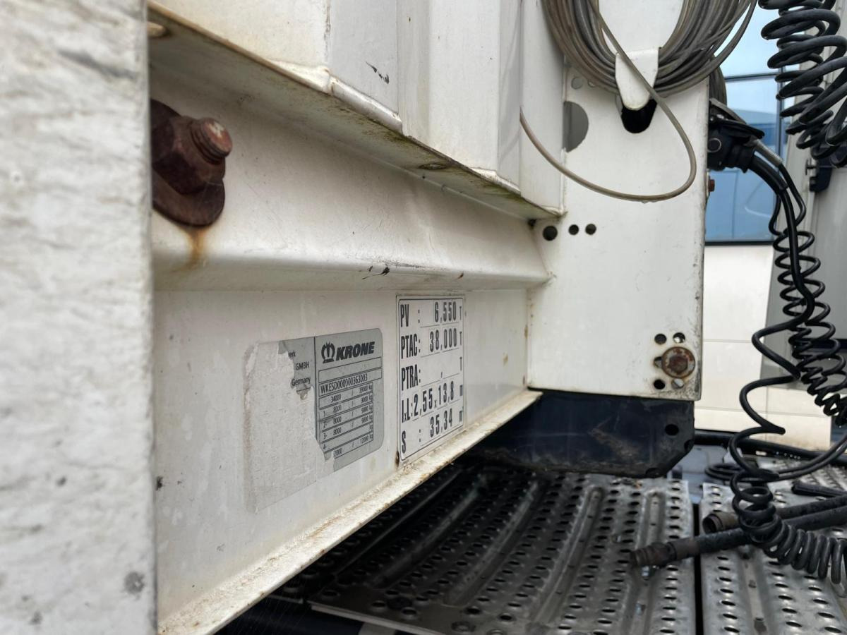 Krone - Semi-remorque rideaux coulissants: photos 3 Krone - Semi-remorque rideaux coulissants: photos 3