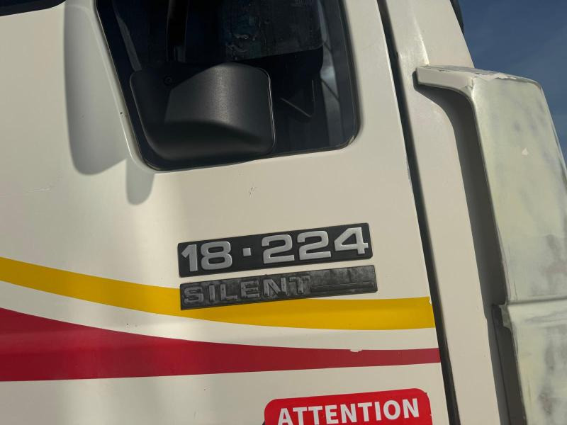 MAN 18.224 - Camion citerne: photos 4 MAN 18.224 - Camion citerne: photos 4
