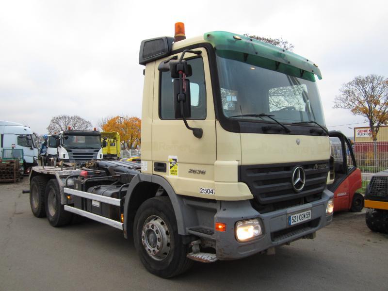 Mercedes Actros 2636 - Camion ampliroll: photos 1 Mercedes Actros 2636 - Camion ampliroll: photos 1