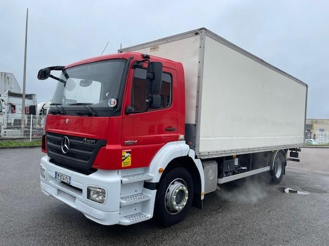 Mercedes Axor 1829 - Camion fourgon: photos 2 Mercedes Axor 1829 - Camion fourgon: photos 2